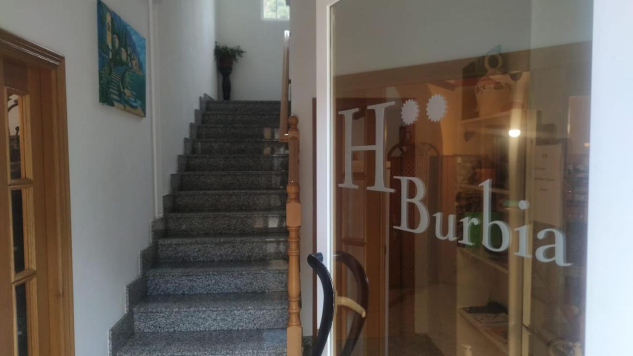 Hostal Burbia Villafranca Del Bierzo Luaran gambar