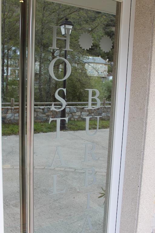 Hostal Burbia Villafranca Del Bierzo Luaran gambar